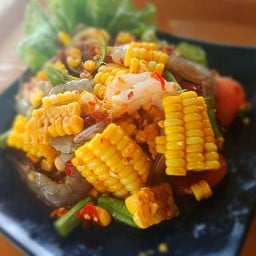 ตำข้าวโพดกุ้งสดปูปลาร้า