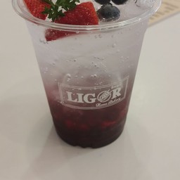 มิกซ์เบอรี่โซดา