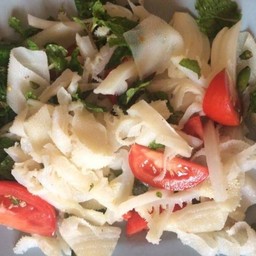 ยำผ้าขี้ริ้ว