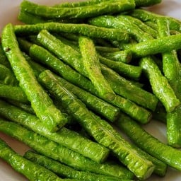 ถั่วฝักยาวทอด