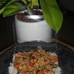 อยู่เพื่อกิน