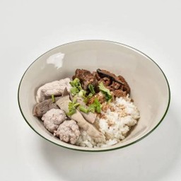 ข้าวต้มแห้งหมูรวม