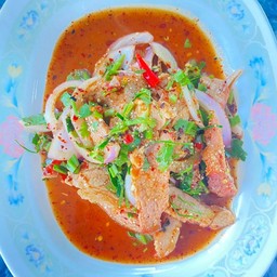 น้ำตกหมู