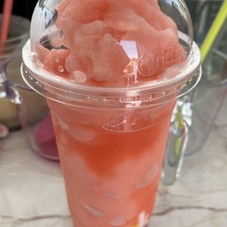 สตรอเบอร์รี่ปั่น