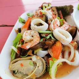 ยำทะเลรวม