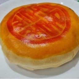 ขนมเปี๊ยะ  (ชิ้นละ)  - หยกมณี