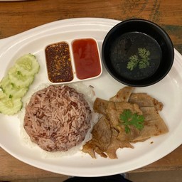 ข้าวหมูย่าง