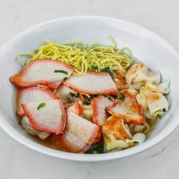 บะหมี่เกี๊ยวหมูแดง