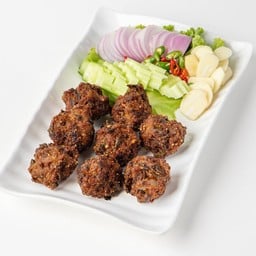 ลาบหมูทอด