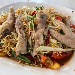 ตำมาม่าขาไก่