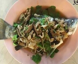 ปลากะพงนึ่งเกี้ยมบ๊วย