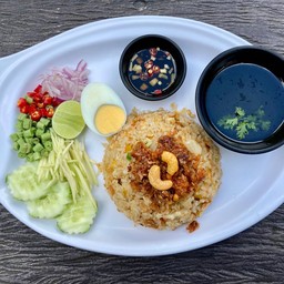 ข้าวผัดน้ำพริกเคย