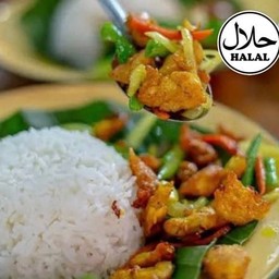 ข้าวไก่ผัดขมิ้น