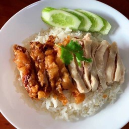 ข้าวยำมันไก่ ยูค่อน ซอยยูค่อน