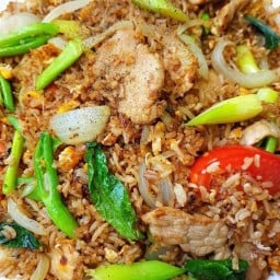 ครัวเจ๊กุ้ง ตามสั่ง ซอยโต๊ะสนุ้กพีพี