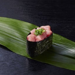 ฮงมากุโระชูโทโระกุนคัง