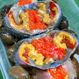 ปูไข่ดองน้ำปลา SS 2 ตัว (1กล่อง)