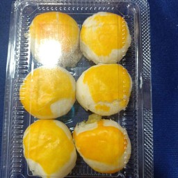 ขนมเปี๊ยะอบควันเทียน