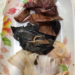 ย่างรวมเนื้อ
