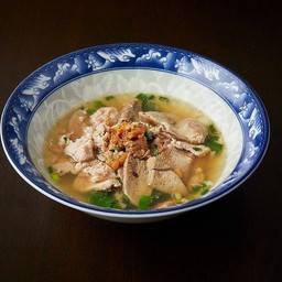ก๋วยเตี๋ยวหมูน้ำใสส