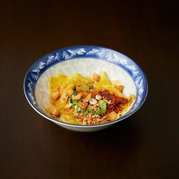 เกี๊ยวหมูเด้งอาทิเส้นน