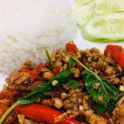 ข้าวกะเพราหมุสับ