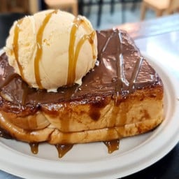 นูเทลล่าโทส