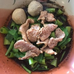 ป.ประทีป ก๋วยเตี๋ยวเรือ  -