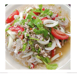 ข้าวหน้าไก่ บะหมี่หมูเด้ง ผัดกะเพราพริกแห้ง นวมินทร์