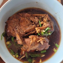 ก๊วยเตี๋ยวเป็ดตุ๋น