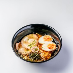 ราเมงโชยุหมูชาชู