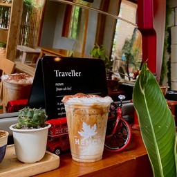 Hence Coffee & Eatery นนทบุรี