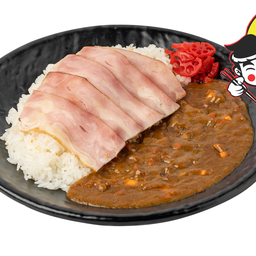 ข้าวแกงกะหรี่เบคอนรมควัน