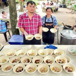 ร้าน สารพัดยำ ( Seven &โลต้ส ข้่าวหลาม ขาออก) Seven & โลตัส ( สารพัดยำ ขาออก)