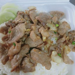หมูทอดกระเทียม