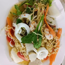 ยำมาม่า