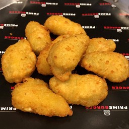 Chili Cheese Poppers