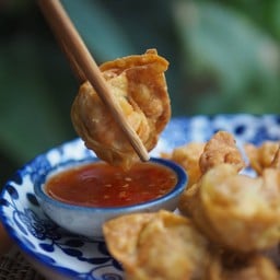 โกต่อง ก๋วยเตี๋ยวลูกชิ้นหมู เจ้าเก่า ตลาดลูกแก สาขา 2 โครงการแก้วบูทีค