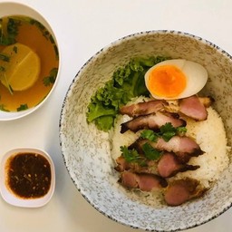 ข้าวหมูอบไข่มะตูม+น้ำซุป