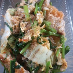 สุกี้แห้งหมู