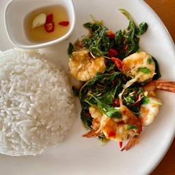 กระเพรากุ้ง