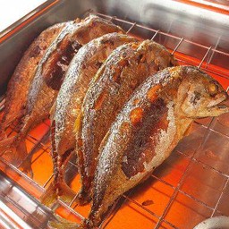 ปลาทูทอด M.