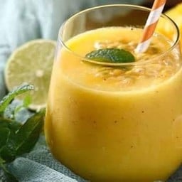 น้ำส้มปั่นมะนาว Orange and Lemon Blended Juice