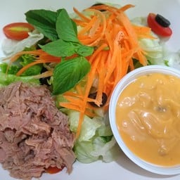 สลัดทูน่า