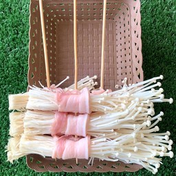 สุหมึกเเซ่บ(ทางเข้าริชคาราโอเกะ)