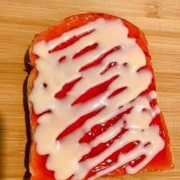 สตอเบอรี่นม