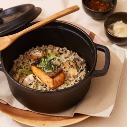 Roasted salmon with japanese rice (small)