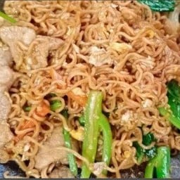 เก๋ เก๋ ตามสั่ง ตลาดศาลาน้ำเย็น