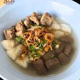 ก๋วยเตียวปากหม้อ