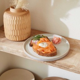 Smoke Salmon Toast